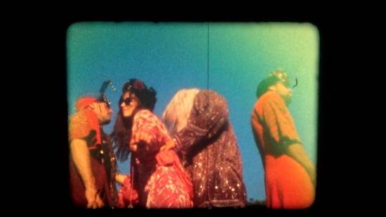 The Pussywarmers & Réka tour with 'I Saw Them Leaving' TWICE this Fall